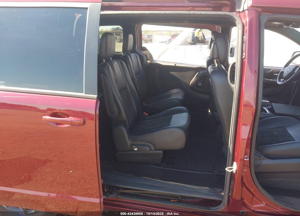 2020 DODGE GRAND CARAVAN SXT VIN: 2C4RDGCG8LR255566