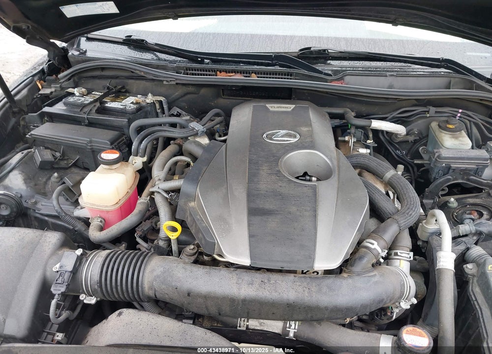 2016 LEXUS IS 200T VIN: JTHBA1D29G5011369