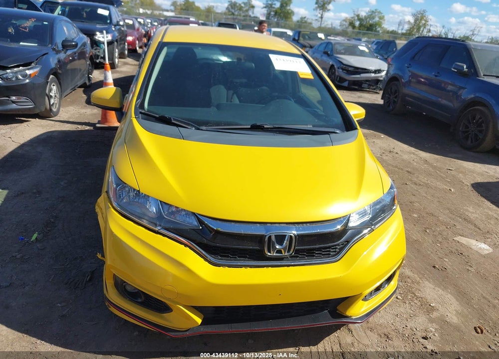 2018 HONDA FIT SPORT VIN: 3HGGK5H68JM726137
