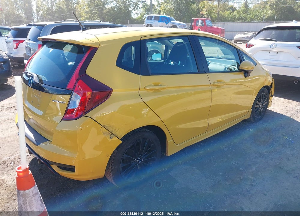2018 HONDA FIT SPORT VIN: 3HGGK5H68JM726137