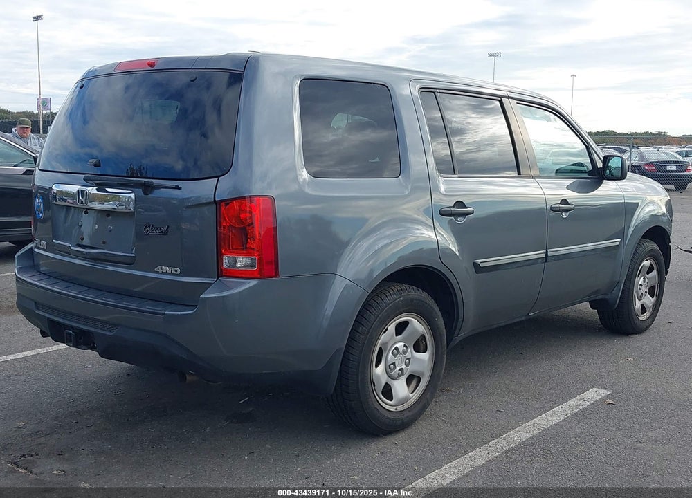 2013 HONDA PILOT LX VIN: 5FNYF4H24DB059915
