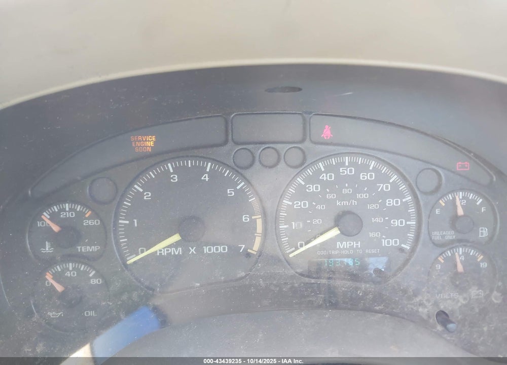 1998 CHEVROLET S-10 LS FLEETSIDE VIN: 1GCCS1447W8187449