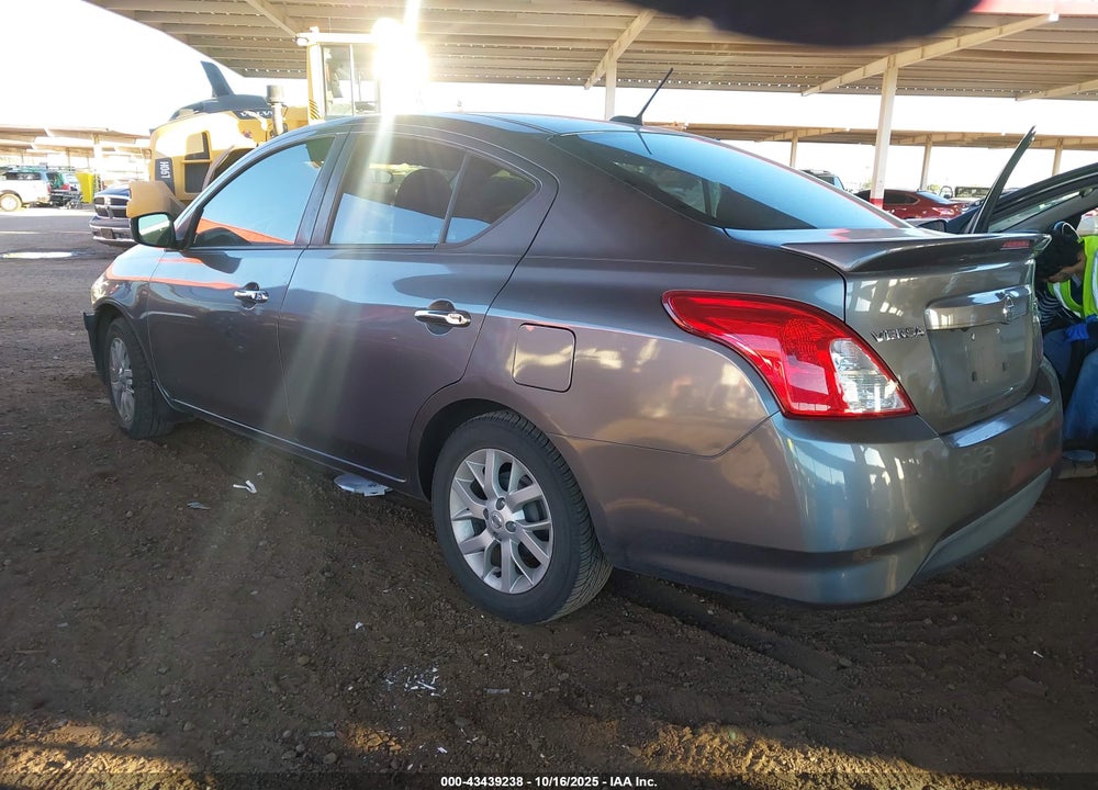2017 NISSAN VERSA 1.6 SV VIN: 3N1CN7AP0HL803105