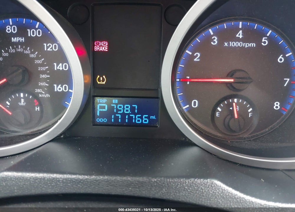2010 HYUNDAI GENESIS 3.8 TRACK VIN: KMHHU6KH5AU021798