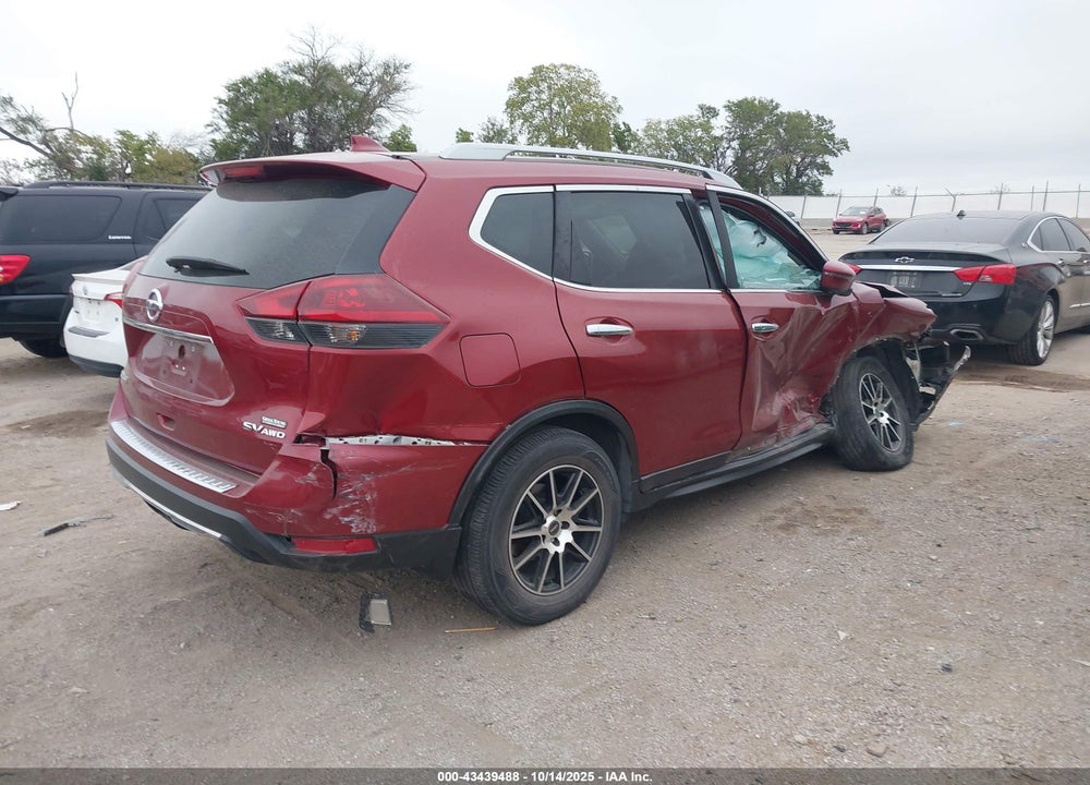 2018 NISSAN ROGUE S/SL/SV VIN: 5N1AT2MV4JC795708