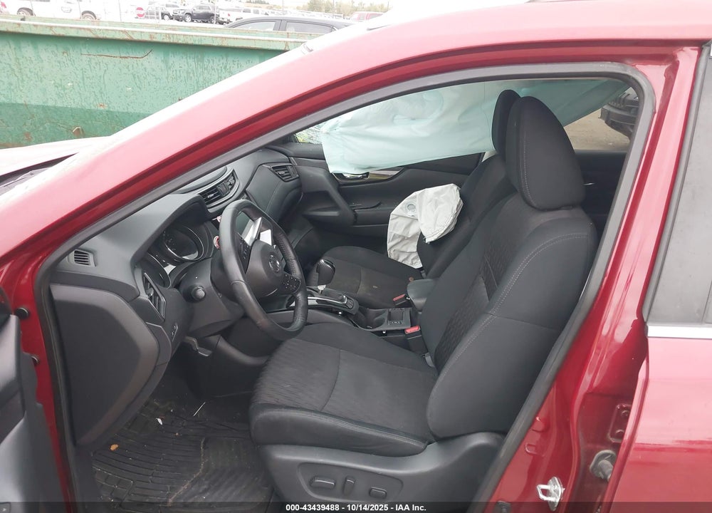 2018 NISSAN ROGUE S/SL/SV VIN: 5N1AT2MV4JC795708