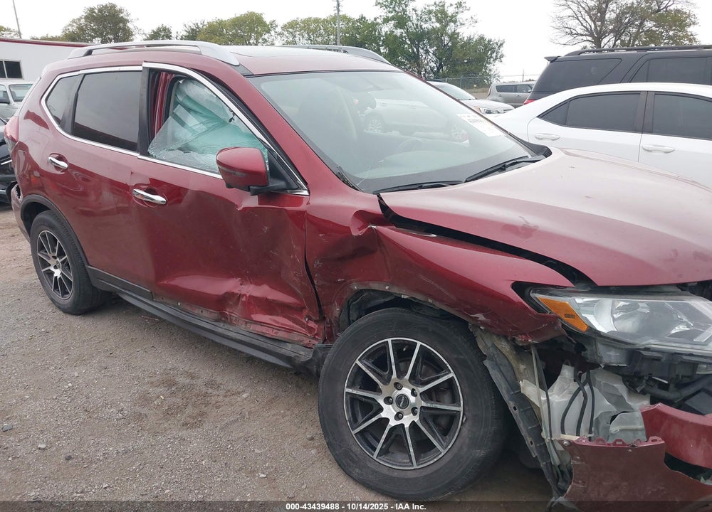 2018 NISSAN ROGUE S/SL/SV VIN: 5N1AT2MV4JC795708