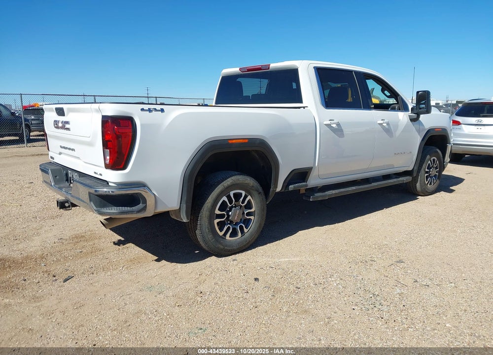 2022 GMC SIERRA 2500HD 4WD  STANDARD BED SLE VIN: 1GT49ME7XNF111194