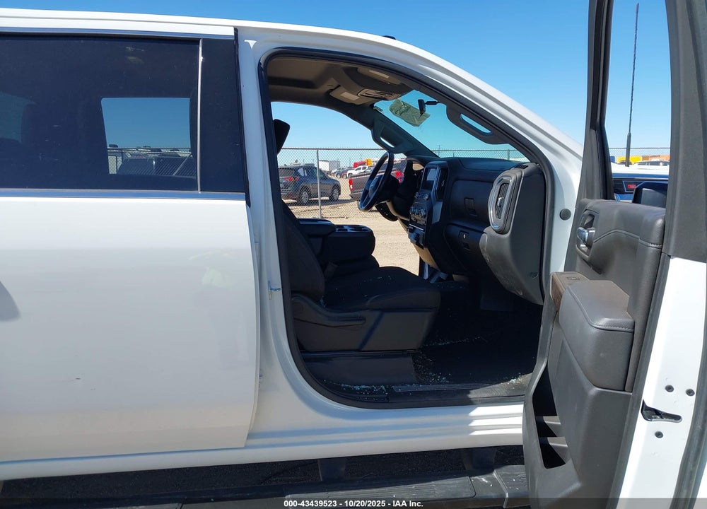 2022 GMC SIERRA 2500HD 4WD  STANDARD BED SLE VIN: 1GT49ME7XNF111194