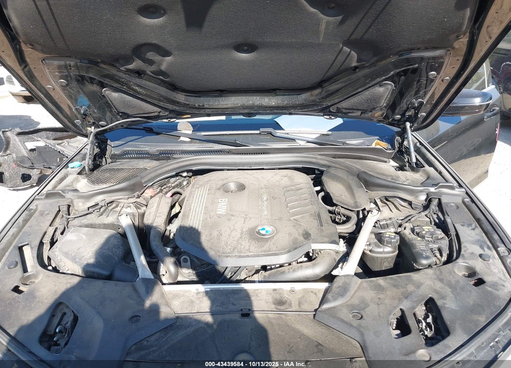 2019 BMW 5 SERIES VIN: WBAJE7C55KG893019
