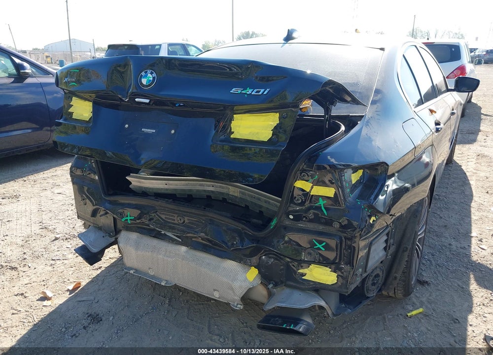 2019 BMW 5 SERIES VIN: WBAJE7C55KG893019