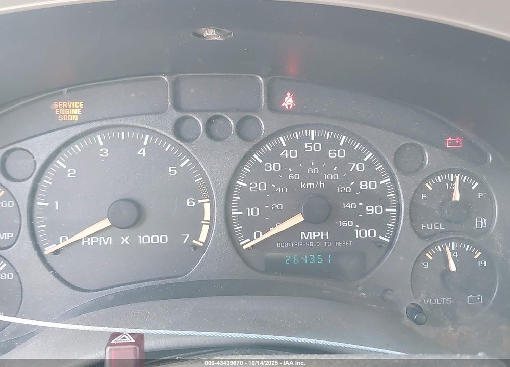 2003 CHEVROLET S-10 LS VIN: 1GCCS19H138239049