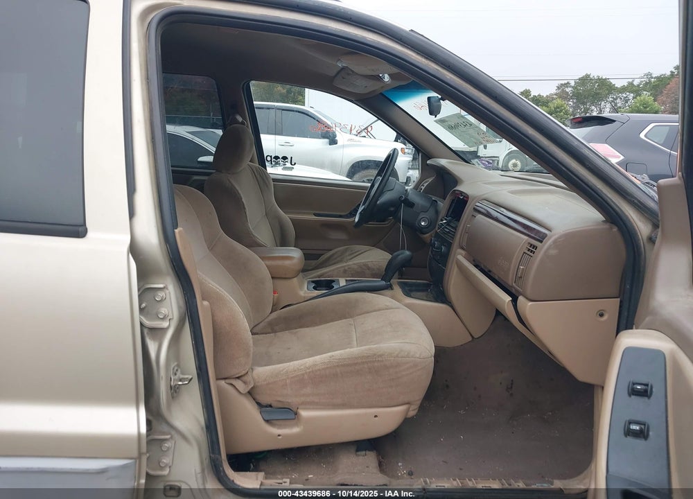2000 JEEP GRAND CHEROKEE LAREDO VIN: 1J4GW48S7YC417985
