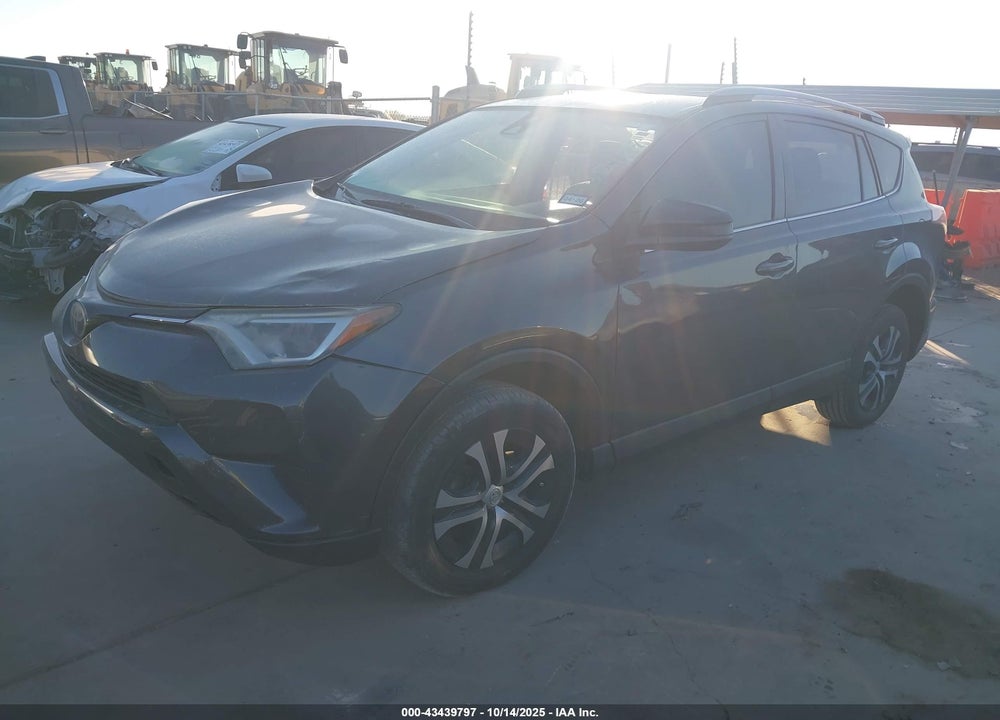 2017 TOYOTA RAV4 VIN: JTMZFREV2HJ136084