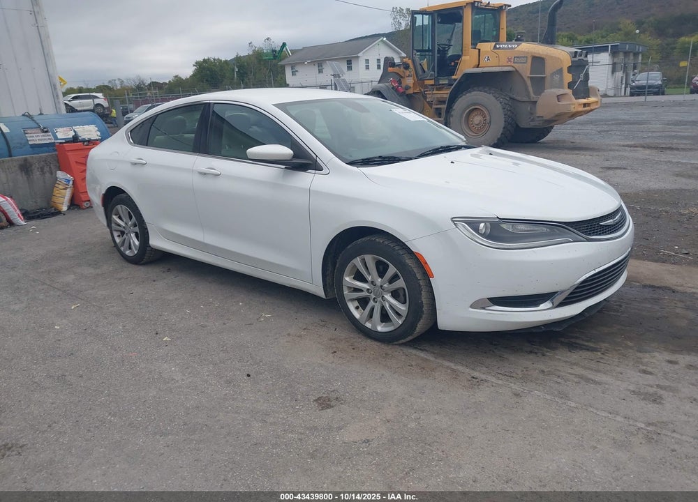 2015 CHRYSLER 200 LIMITED VIN: 1C3CCCABXFN607657