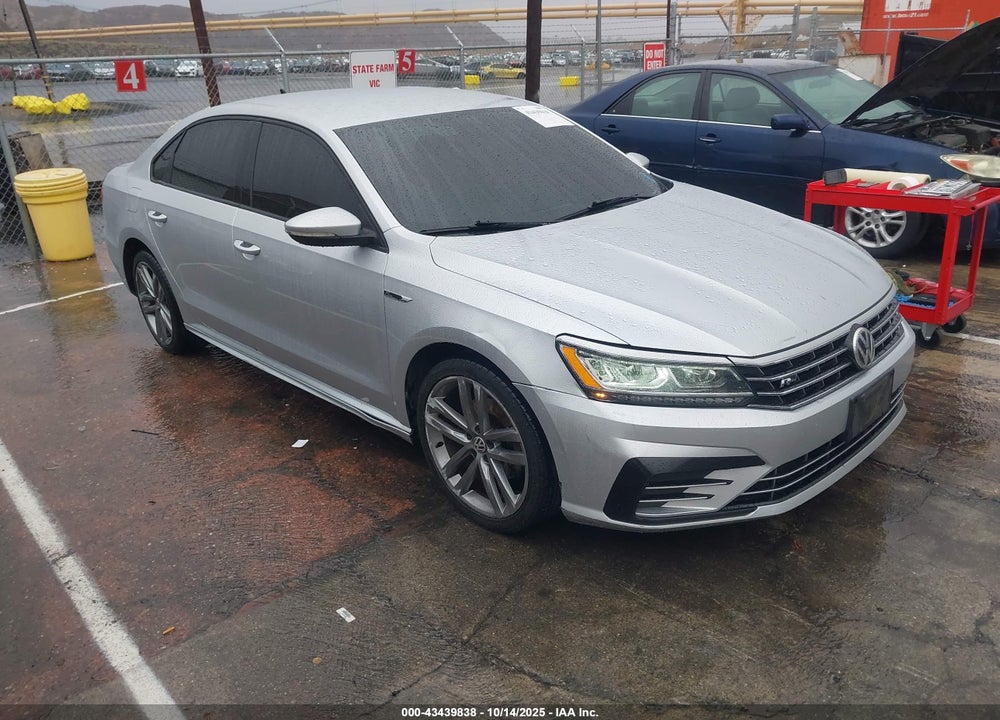 2018 VOLKSWAGEN PASSAT 2.0T R-LINE/2.0T S VIN: 1VWAA7A3XJC010888