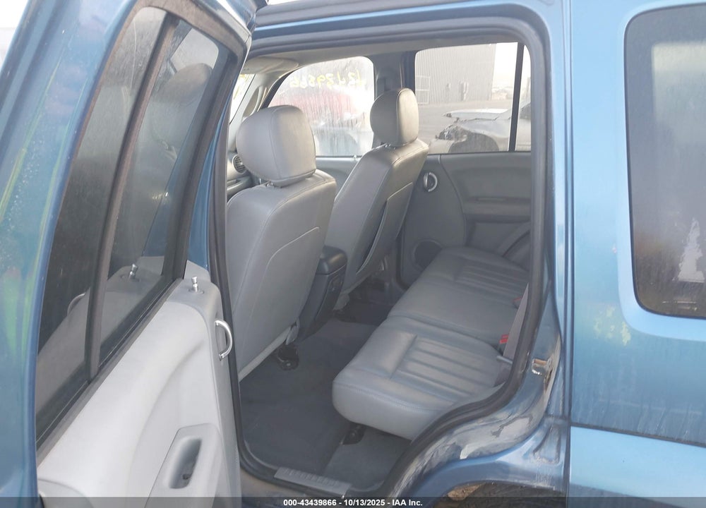 2005 JEEP LIBERTY LIMITED EDITION VIN: 1J4GL58K55W677391
