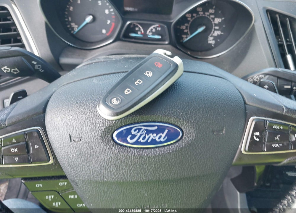 2017 FORD ESCAPE TITANIUM VIN: 1FMCU9J9XHUB10430