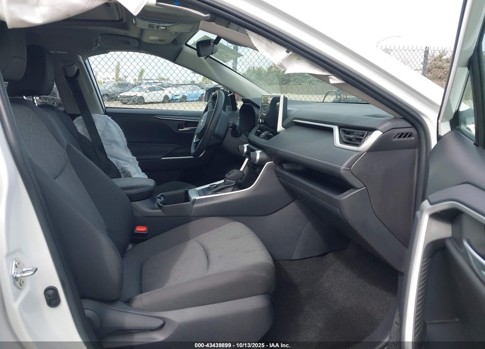 2025 TOYOTA RAV4 HYBRID VIN: 4T3RWRFV9SU181899
