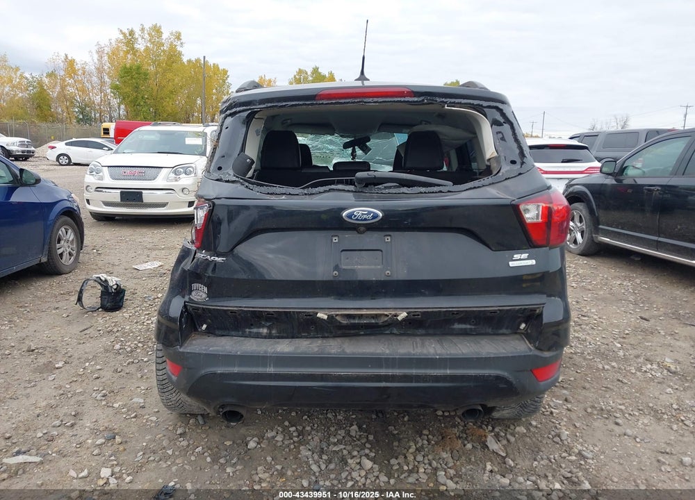 2019 FORD ESCAPE SE VIN: 1FMCU0GD5KUA64018