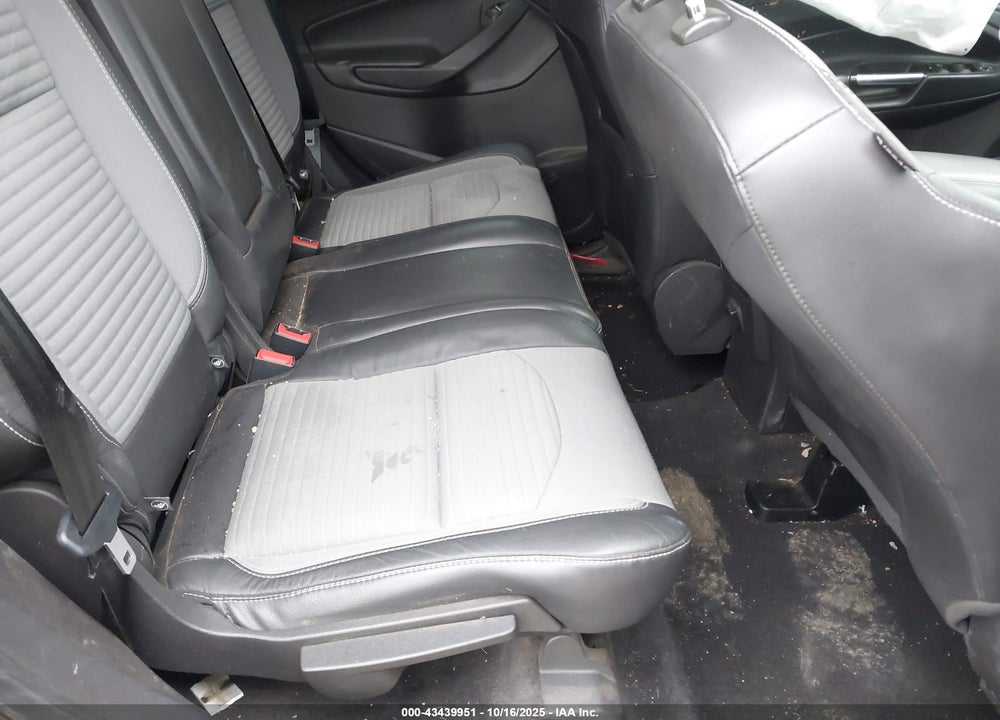 2019 FORD ESCAPE SE VIN: 1FMCU0GD5KUA64018