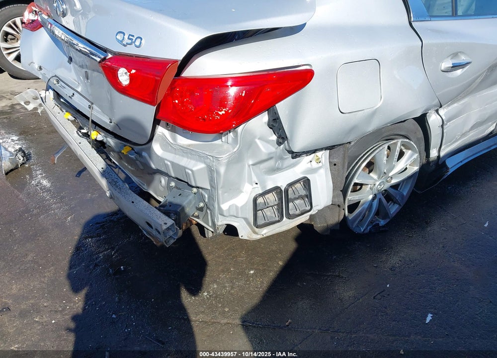 2015 INFINITI Q50 VIN: JN1BV7AP9FM340105