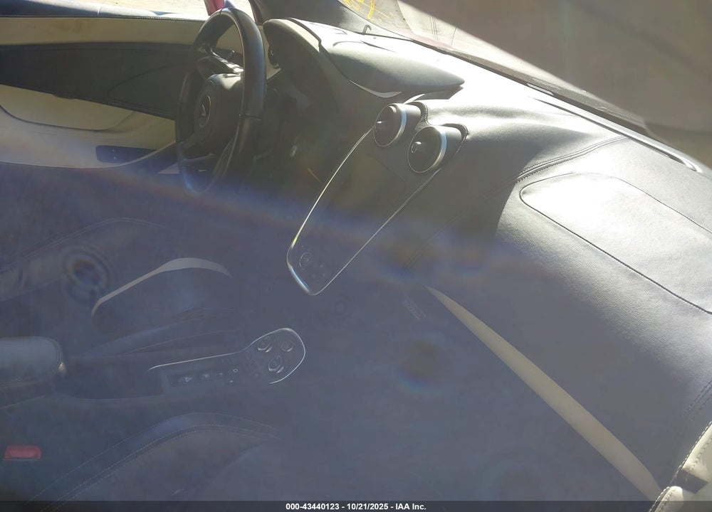 2019 MCLAREN 570S VIN: SBM13DAA0KW006530