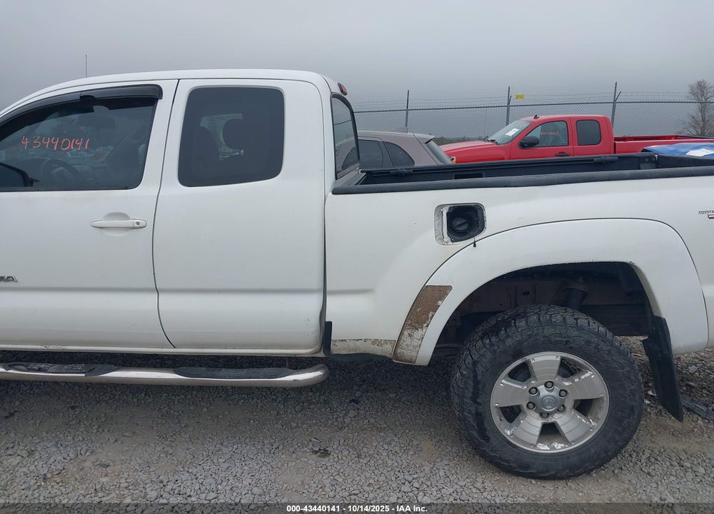 2008 TOYOTA TACOMA BASE V6 VIN: 5TEUU42N08Z478548