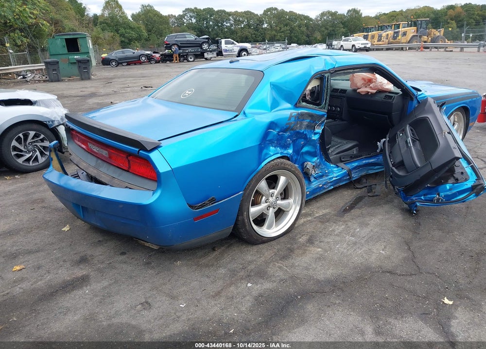 2009 DODGE CHALLENGER R/T VIN: 2B3LJ54T69H625587