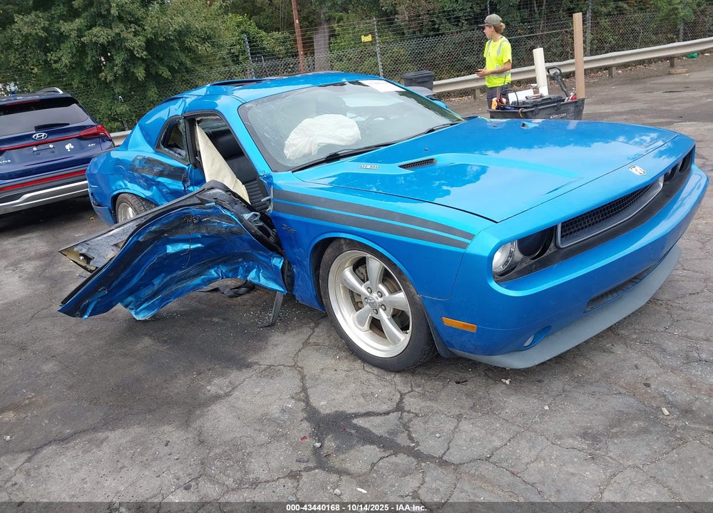 2009 DODGE CHALLENGER R/T VIN: 2B3LJ54T69H625587