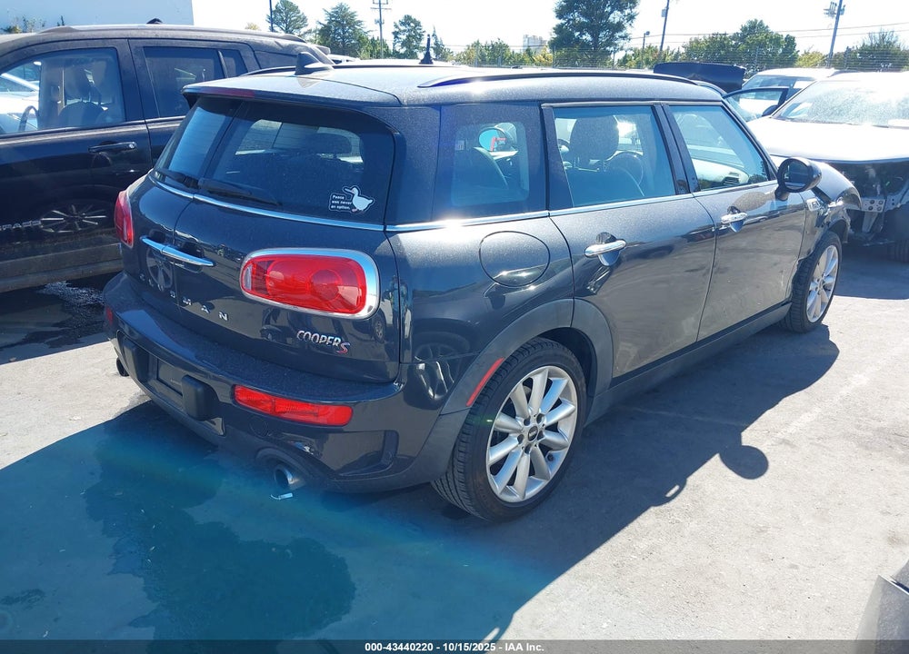 2016 MINI COOPER CLUBMAN VIN: WMWLN9C5XG2B31106
