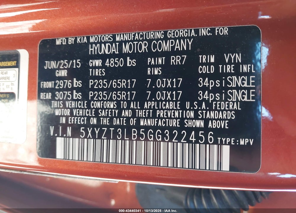 2016 HYUNDAI SANTA FE VIN: 5XYZT3LB5GG322456