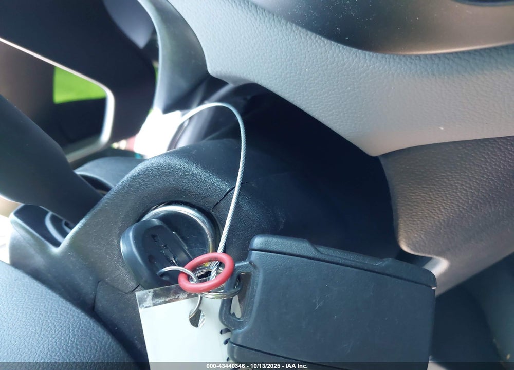 2021 CHEVROLET COLORADO 4WD SHORT BOX WT VIN: 1GCGTBEN7M1168143