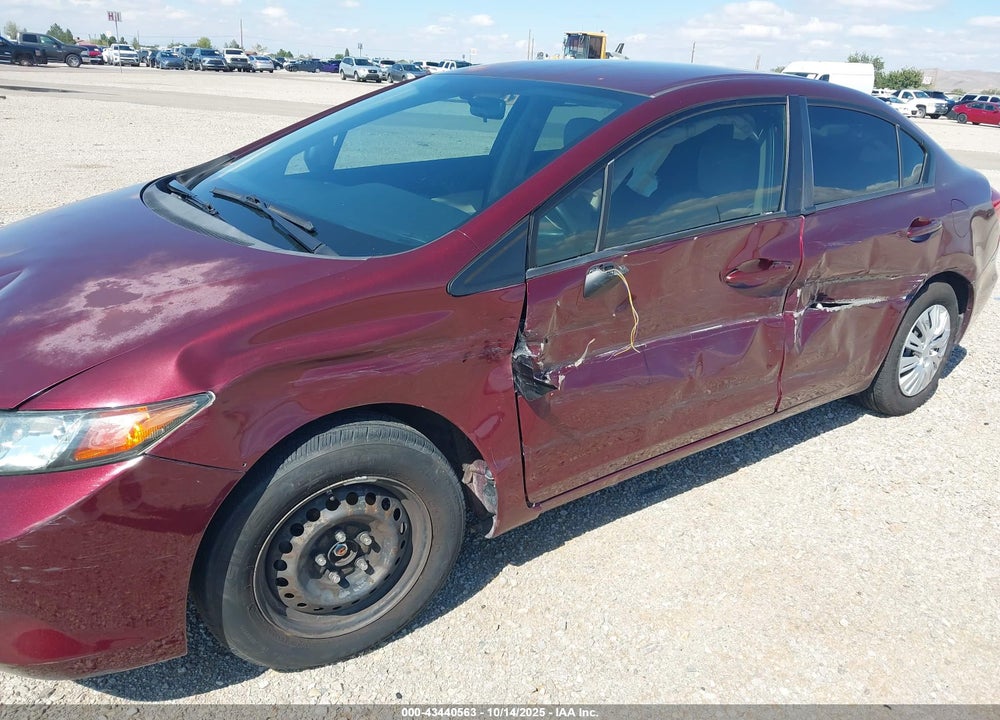 2012 HONDA CIVIC VIN: 2HGFB2F59CH605803