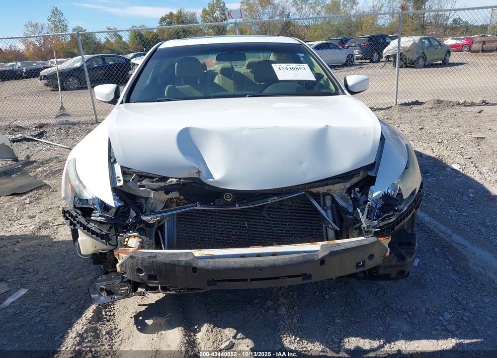 2010 HONDA ACCORD 2.4 EX-L VIN: 1HGCS1B8XAA012315