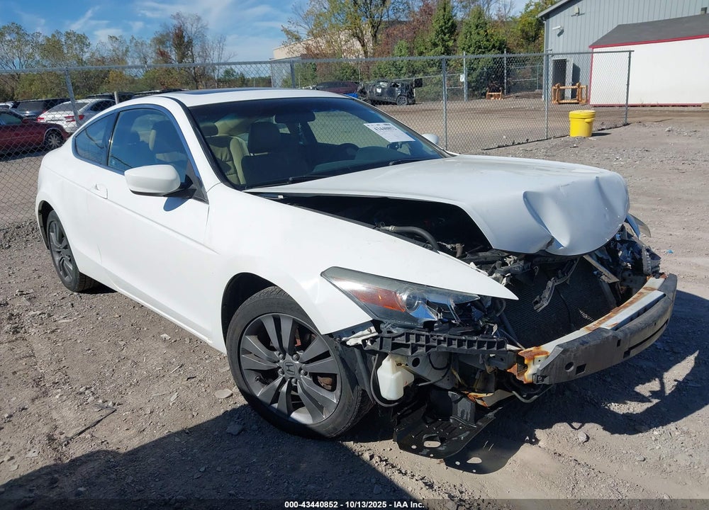 2010 HONDA ACCORD 2.4 EX-L VIN: 1HGCS1B8XAA012315
