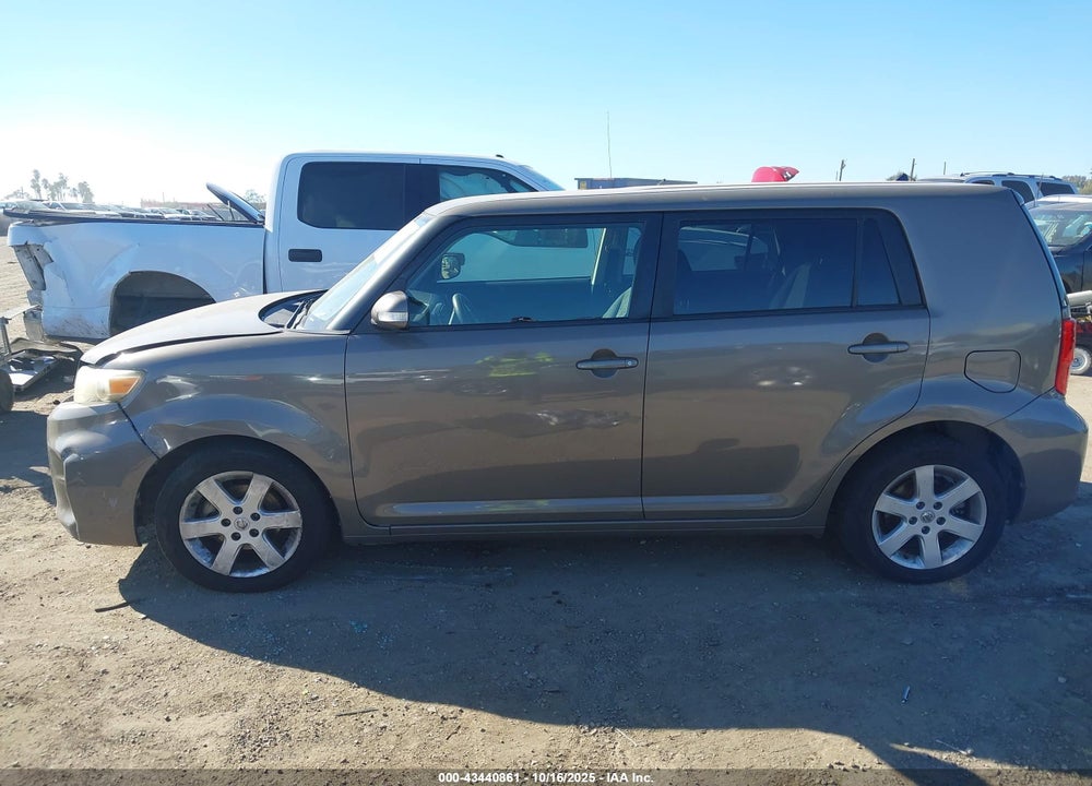 2014 SCION XB VIN: JTLZE4FE3EJ054000