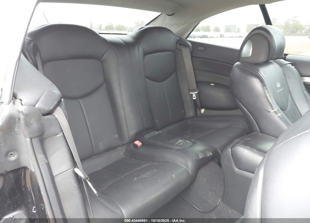 2010 INFINITI G37 VIN: JN1CV6FE6AM350167