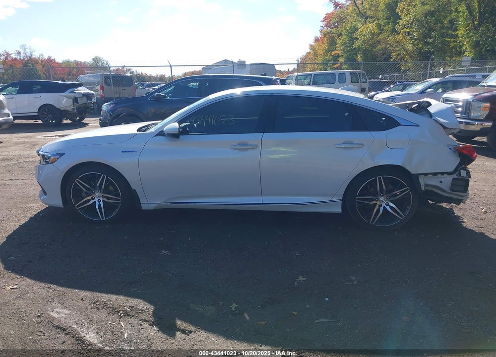 2022 HONDA ACCORD HYBRID TOURING VIN: 1HGCV3F96NA002392