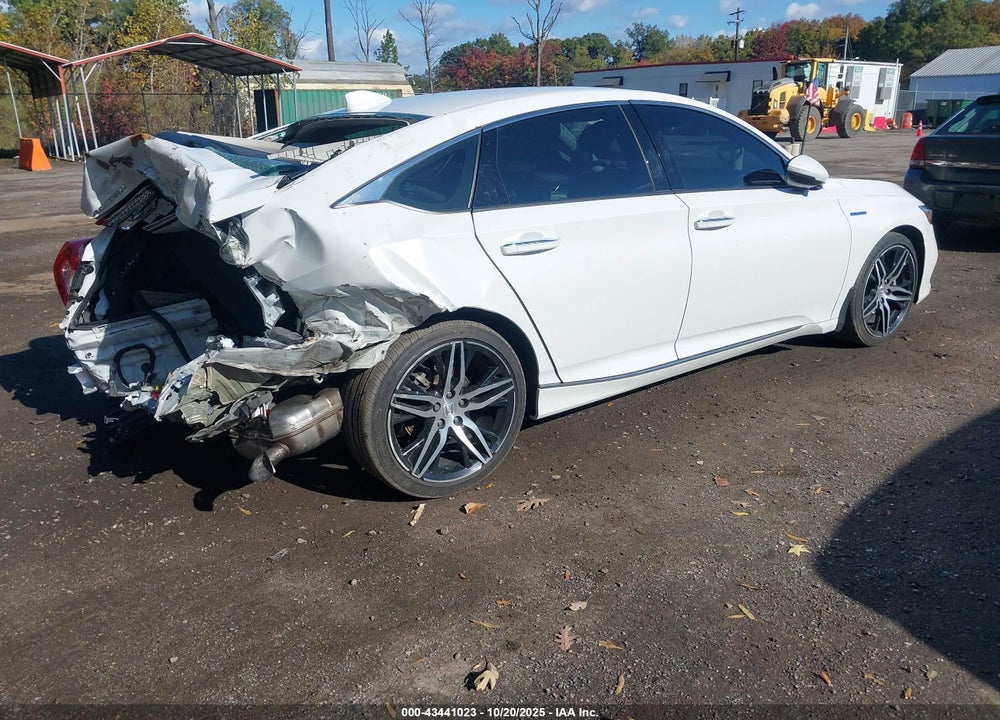 2022 HONDA ACCORD HYBRID TOURING VIN: 1HGCV3F96NA002392