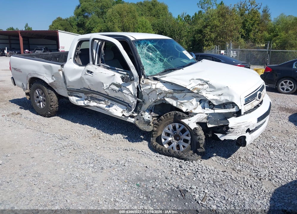 2005 TOYOTA TUNDRA SR5 V8 VIN: 5TBRT34115S459683
