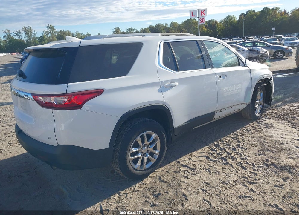 2018 CHEVROLET TRAVERSE 1LT VIN: 1GNERGKW2JJ210169