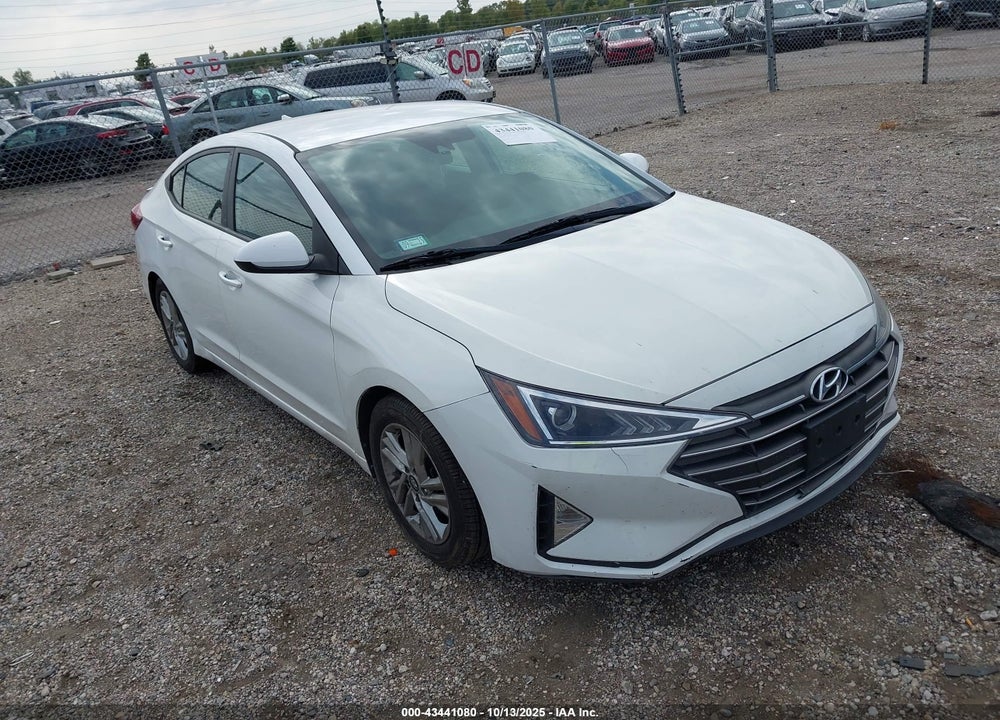 2020 HYUNDAI ELANTRA SEL VIN: 5NPD84LF1LH614967