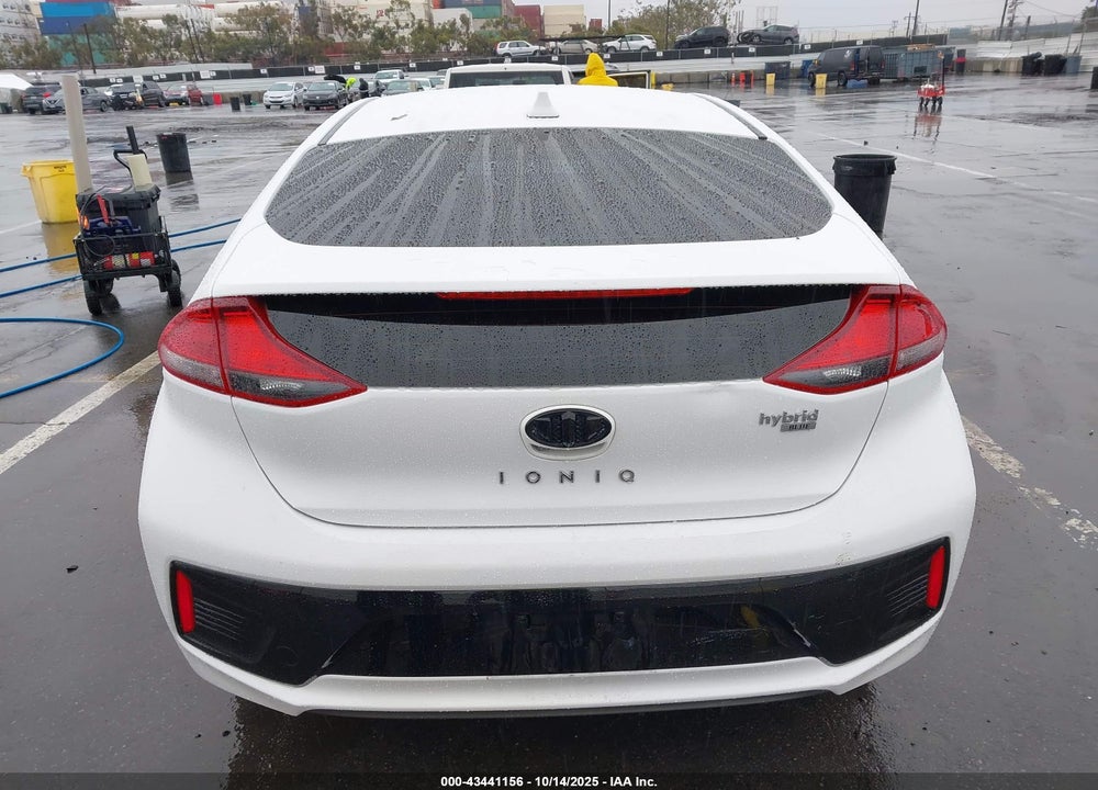2017 HYUNDAI IONIQ HYBRID BLUE VIN: KMHC65LC4HU031265