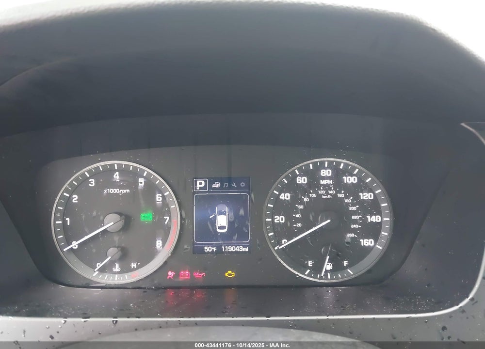 2017 HYUNDAI SONATA VIN: 5NPE24AF2HH570610