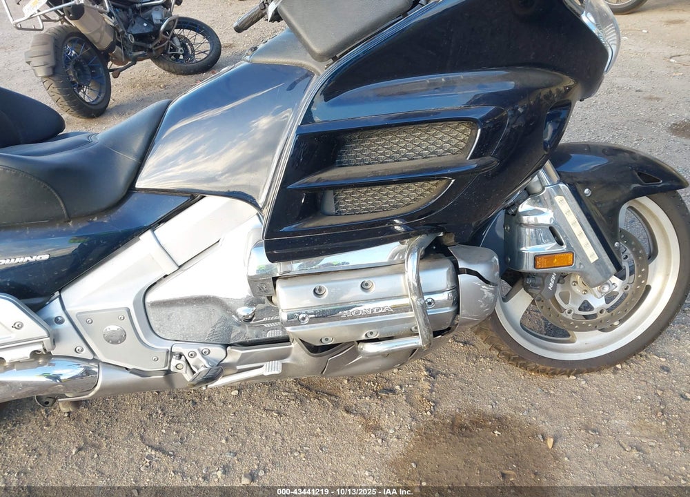 2009 HONDA GL1800 VIN: 1HFSC47G39A803716