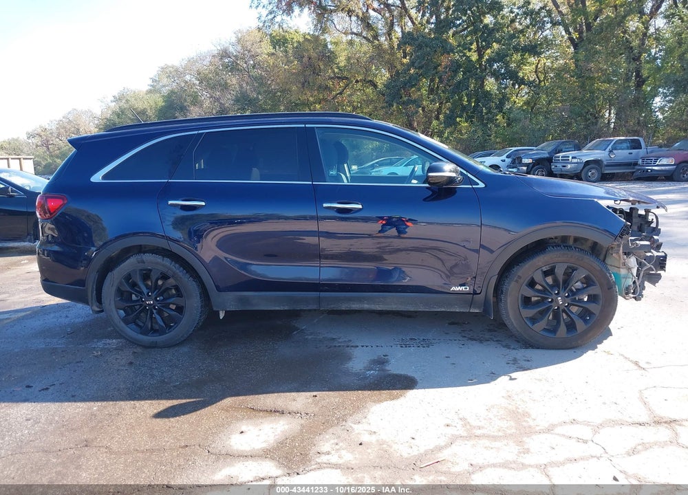 2019 KIA SORENTO VIN: 5XYPGDA50KG608299
