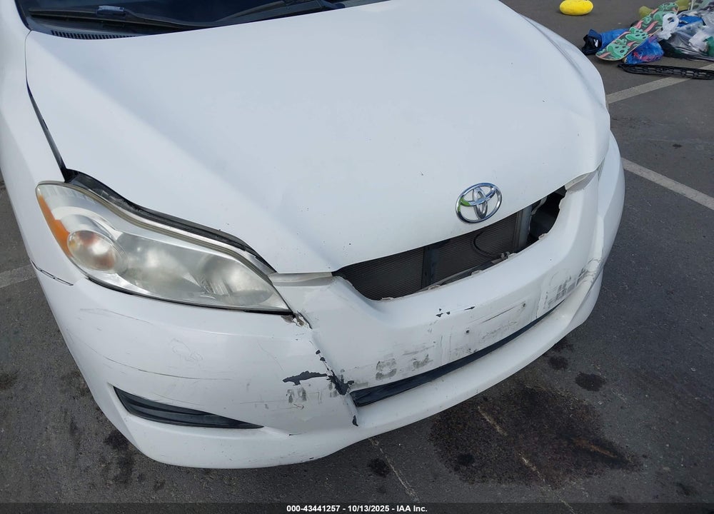 2011 TOYOTA MATRIX VIN: 2T1KU4EE0BC563146