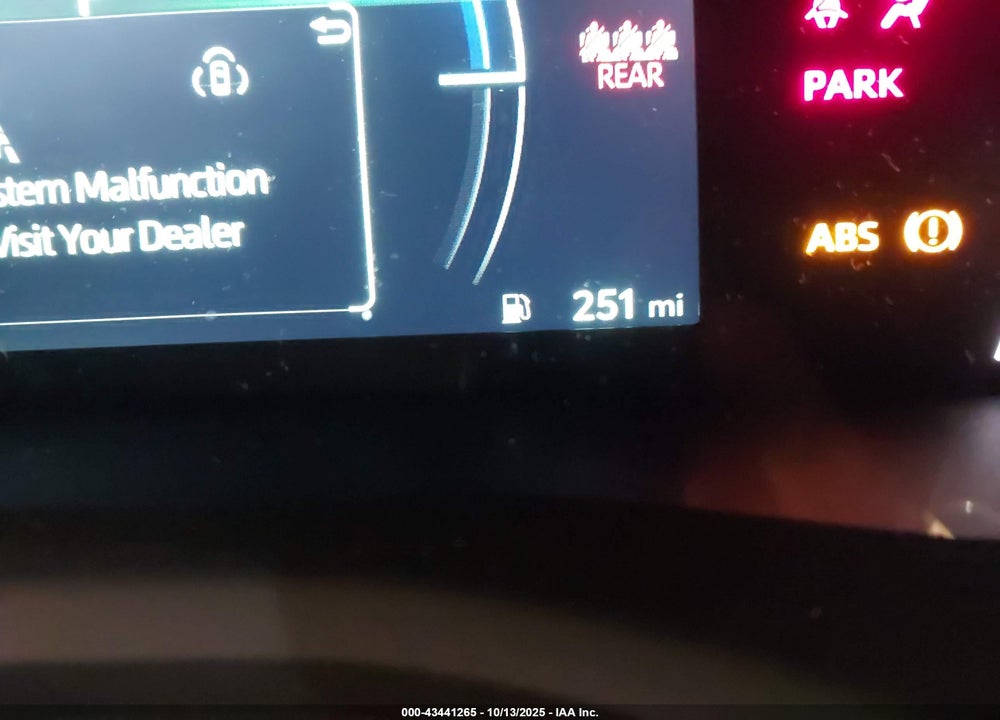 2025 TOYOTA CAMRY LE VIN: 4T1DAACK7SU616951