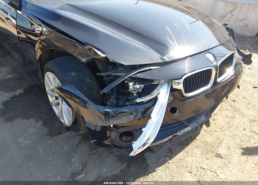 2018 BMW 320I VIN: WBA8E1G50JNU90758